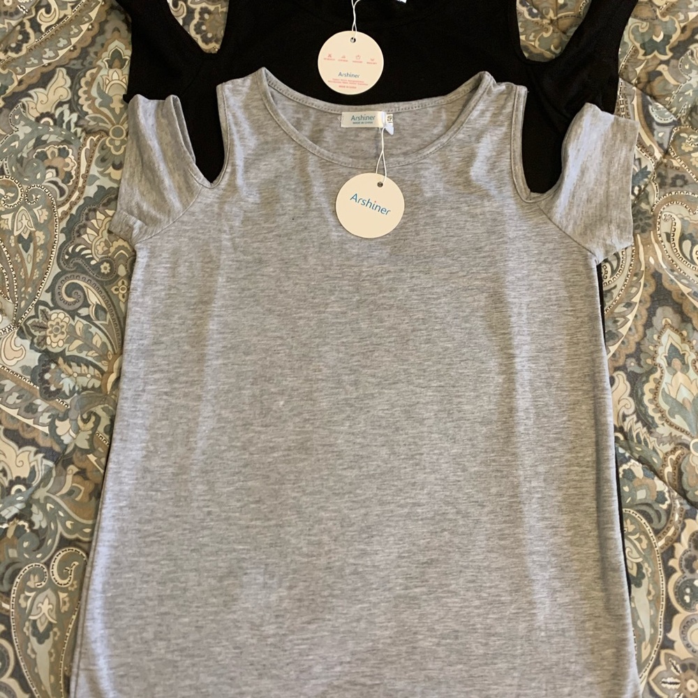 NWT- Arshiner Girls cold shoulder shirts (2)